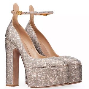 Valentino crystal pumps size 41.5 new box tags